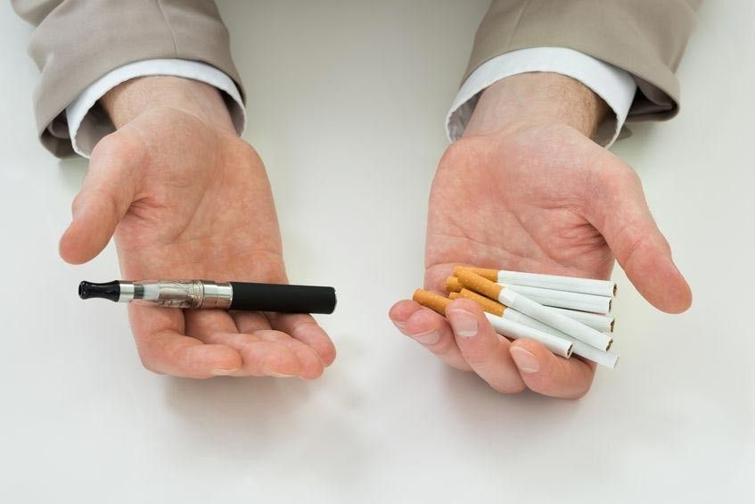 Rokok Elektrik sebagai Alternatif untuk Mengganti Rokok, Amankah?