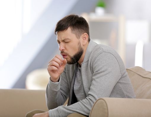 Awas, Debu Kayu Bisa Picu Kanker Paru!