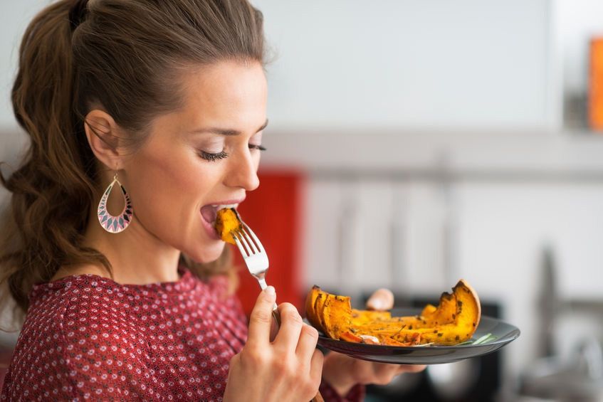 Benarkah Makan Bisa Hilangkan Stres?