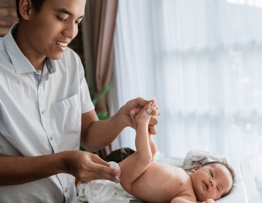 20 Hal yang Harus Disiapkan Papa untuk Menyambut Kelahiran Anak Pertama