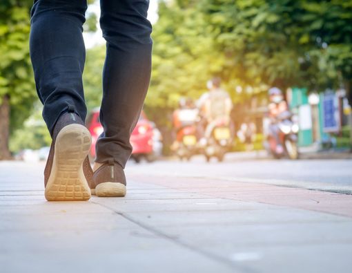 Manfaat Luar Biasa dari Berjalan kaki