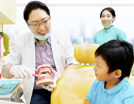 Cara Agar Anak Berani ke Dokter Gigi