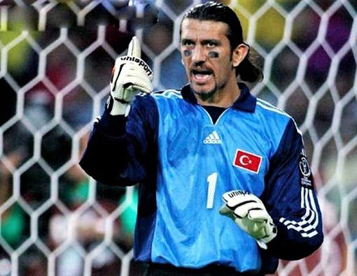 Kulit Jadi Abu-Abu, Eks Kiper Barca Rustu Recber Positif Virus Corona!