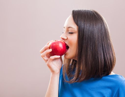 Kenali Manfaat Buah Apel untuk Penderita Diabetes