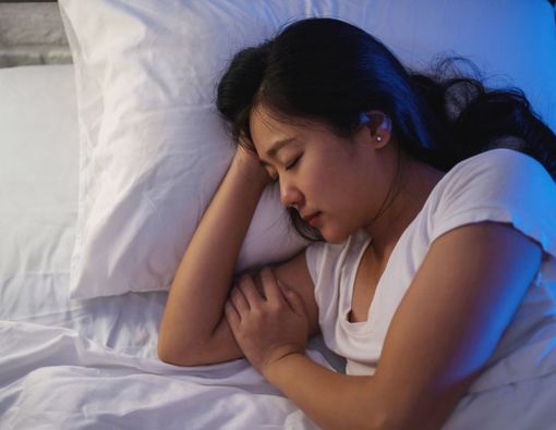 11 Penyebab Sering Keluar Keringat di Malam Hari