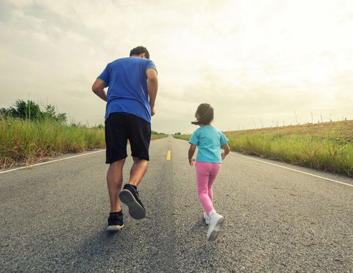 Ajak Anak Olahraga Sejak Dini, Ini Manfaatnya