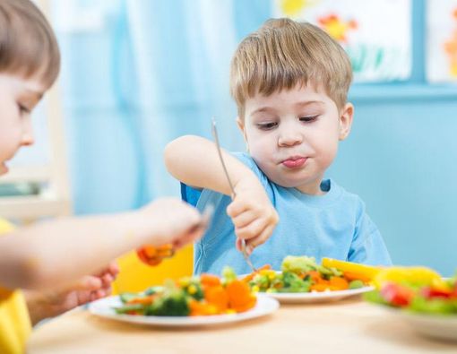 Tips Agar Anak Suka Buah dan Sayur