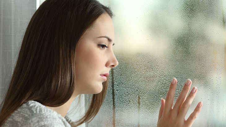 Homesick, Rindu Biasa atau Gangguan Emosi? - KlikDokter