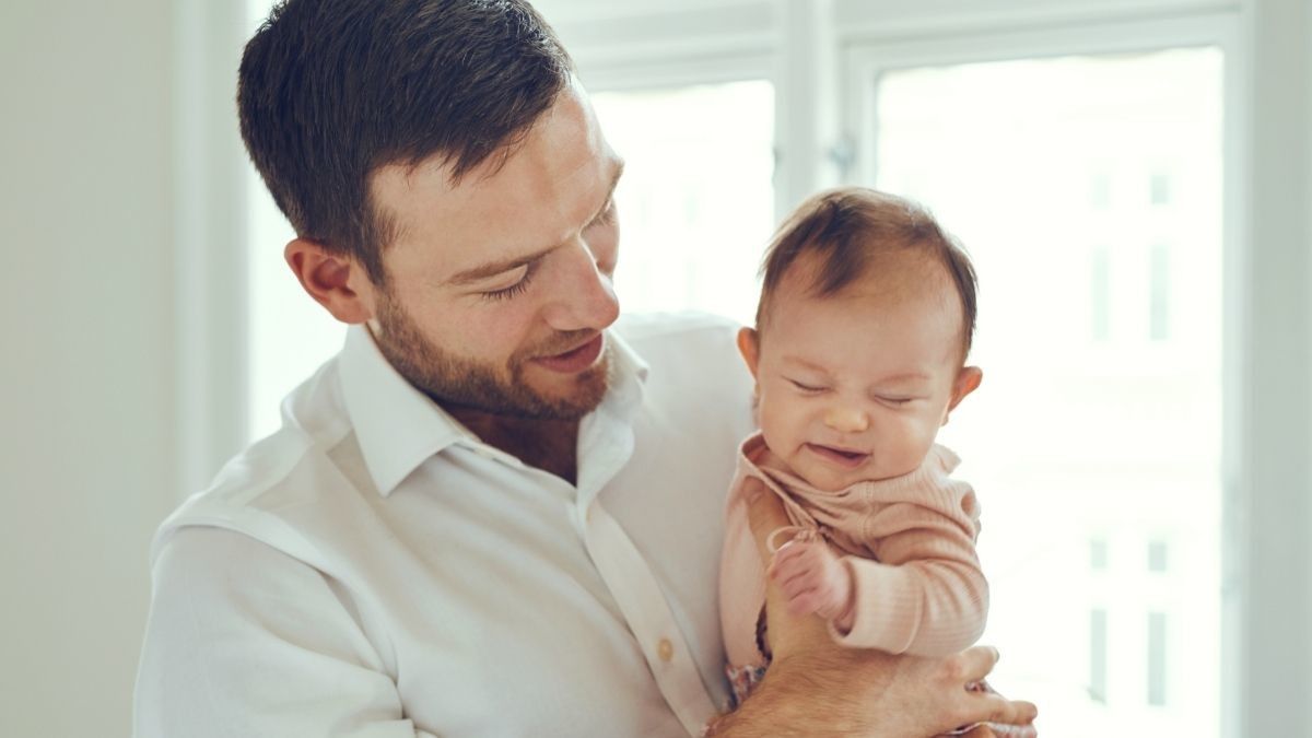 Baru Punya Anak, Waspadai Depresi Akibat Dad Shaming