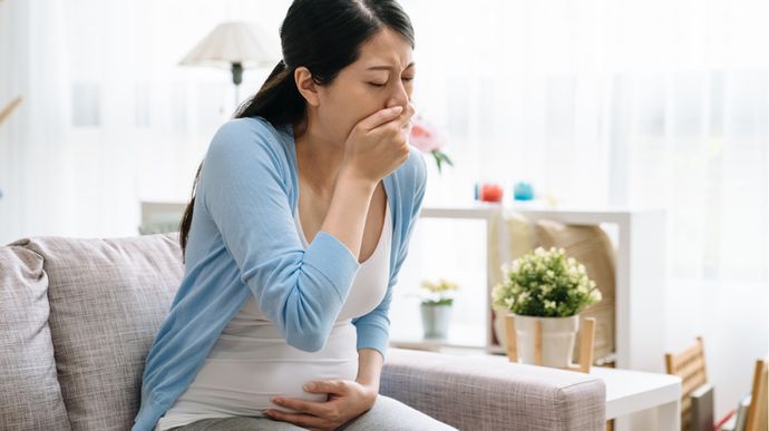 9 Cara Mudah Mengatasi Batuk Saat Hamil yang Patut Dicoba