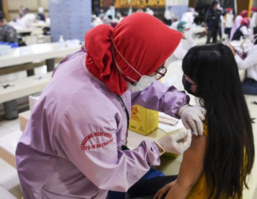 Syarat Terima Vaksin COVID-19 untuk Penderita Hipertensi