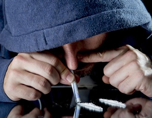 Ini Dia Bahaya Pakai Narkoba untuk Mengatasi Insomnia