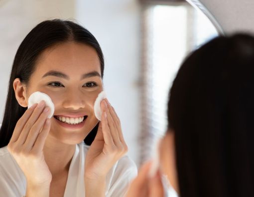 6 Kandungan Skincare untuk Mengecilkan Pori-Pori Wajah