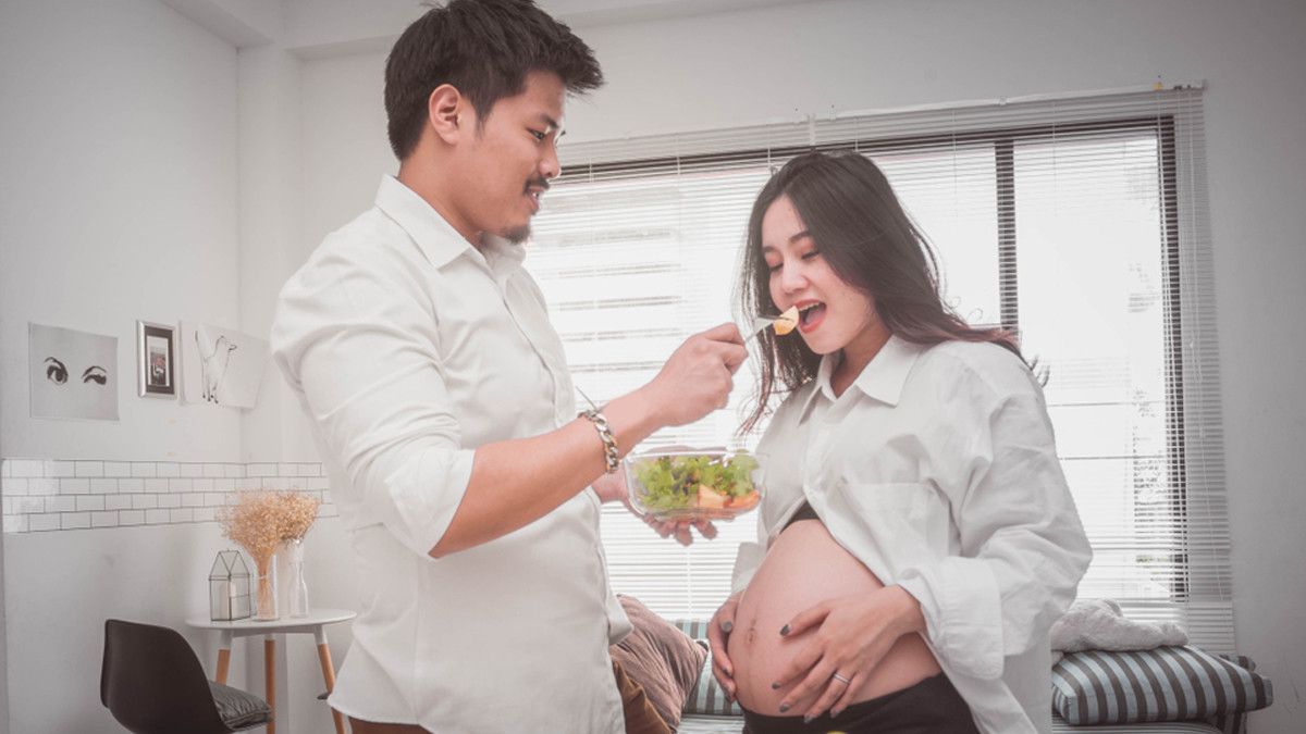 Istri Ngidam, Apakah Harus Dituruti?