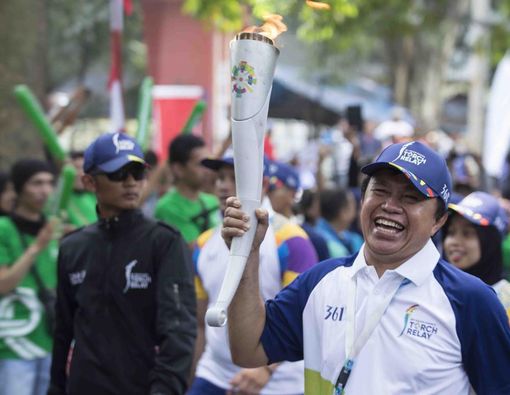 Tips Kulit Sehat Saat Ikut Kirab Obor Asian Games