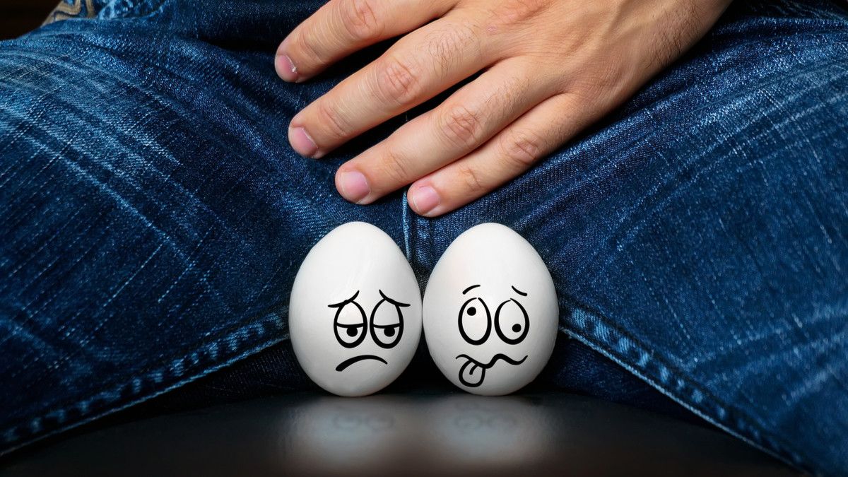 Buah Zakar Mendadak Nyeri? Segera Lakukan Penanganan Ini