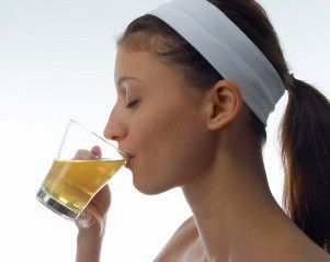 Meminum Teh Panas dan Kanker Tenggorokan