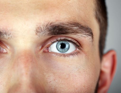 Agar Tak Sakit Mata Saat Musim Kemarau, Lakukan 11 Cara Ini