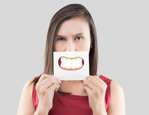 Karang Gigi Lepas Sendiri, Apakah Berbahaya?