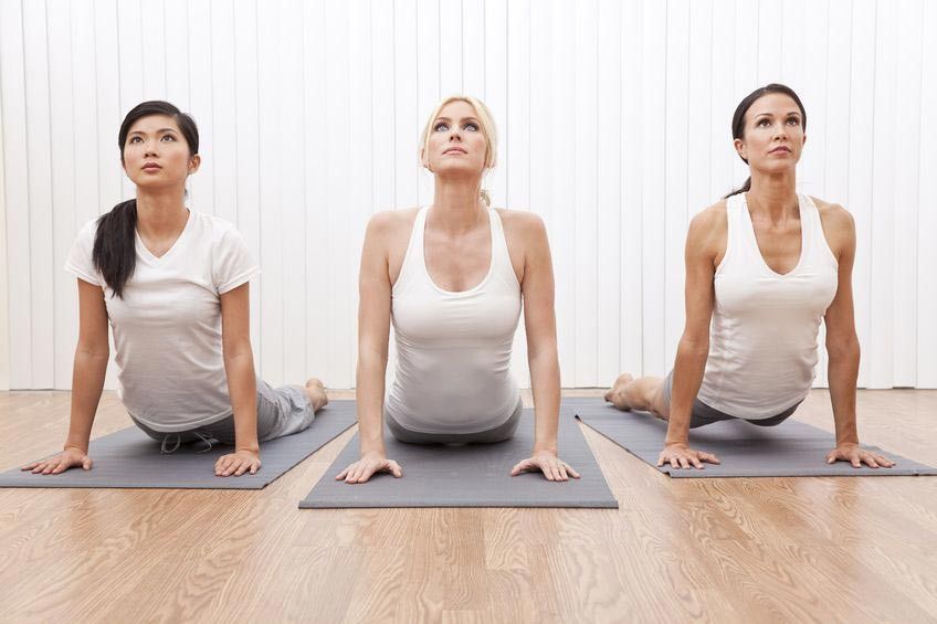 Manfaat Yoga untuk Penderita Skoliosis