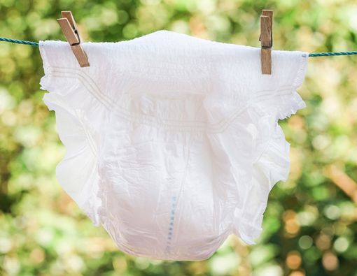 Bantu Penanganan Corona, Confidence Peduli Donasikan 10.000 Popok Dewasa