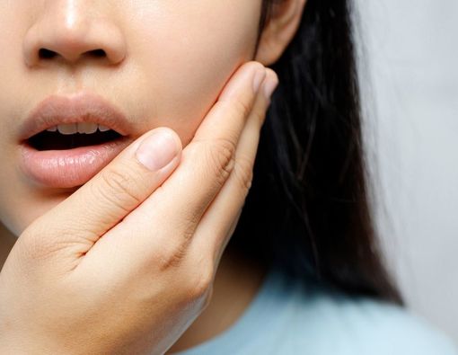 Membiarkan Gigi Berlubang Terlalu Lama? Ini Akibatnya!