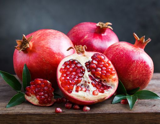 Bisakah Buah Delima Membantu Perawatan Radang Usus?