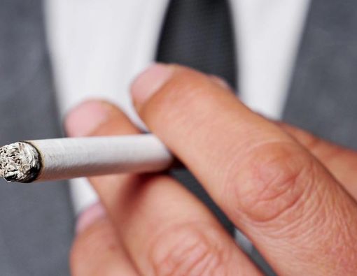 Dampak Memiliki Orang Tua Perokok pada Anak