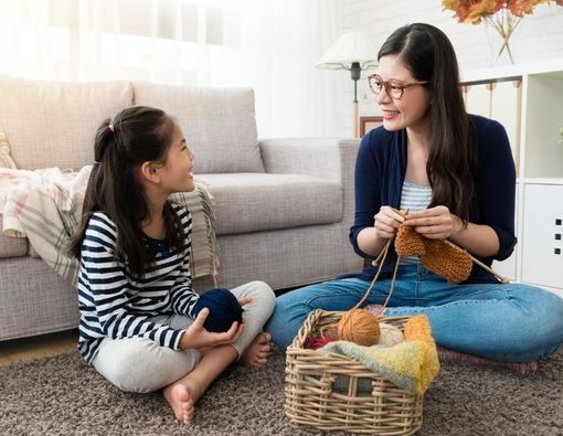 Yang Perlu Diperhatikan Ketika Orangtua Mau Curhat ke Anak