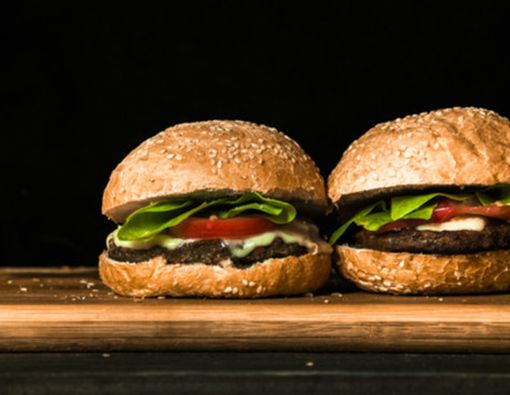 Hati-hati, 8 Makanan yang Ini Bisa Bikin Anda Keracunan!