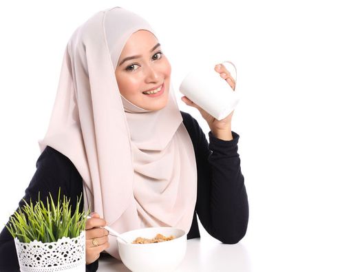 Ingin Tetap Kuat Saat Puasa? Terapkan 5 Cara Ini