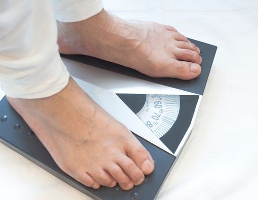 Mengapa Depresi Sebabkan Berat Badan Turun?