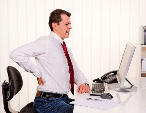 5 Kiat Ampuh Atasi Nyeri Punggung