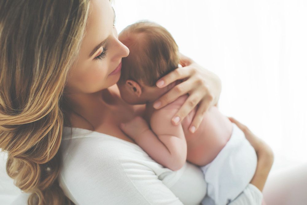 Cegah Bayi Baru Lahir Bangun Semalaman dengan Cara Ini