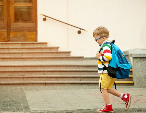 Usia Berapa Sebaiknya Anak Mulai Sekolah?