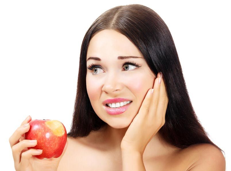 Perhatikan Makanan yang Anda Konsumsi Selama Sariawan