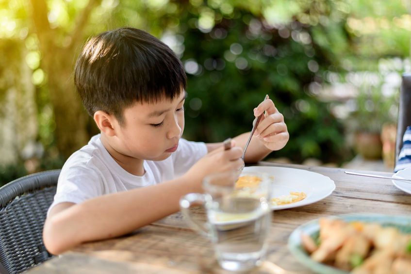 Alasan Anak Tak Boleh Lewatkan Sarapan