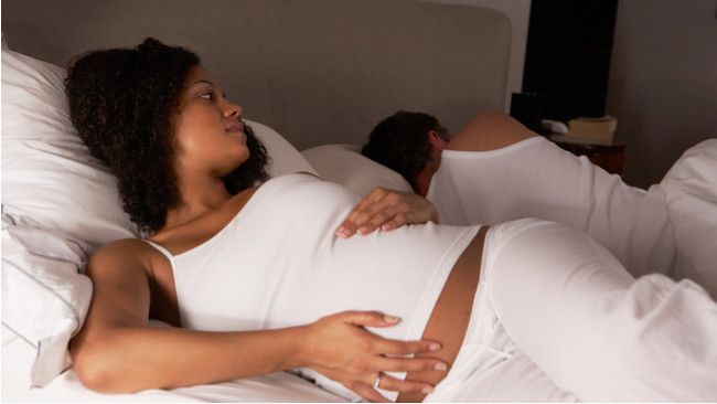Kiat Atasi Insomnia di Awal Kehamilan