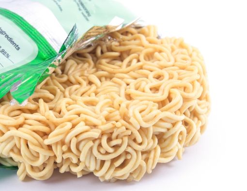 Bolehkah Penderita Maag Mengonsumsi Mi Instan?