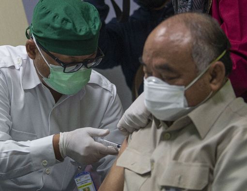 BPOM Setujui Vaksin Sinovac untuk Lansia, Ini Syaratnya