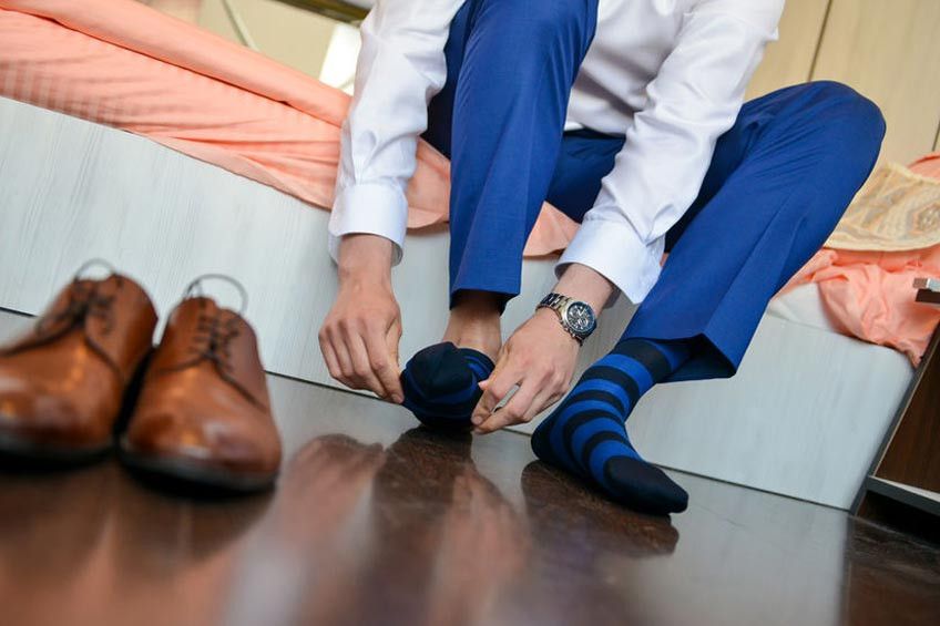 Kenapa Pakai Sepatu Wajib Kenakan Kaus Kaki?