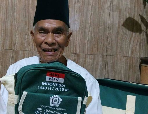 Tips Nutrisi bagi Lansia Saat Ibadah Haji