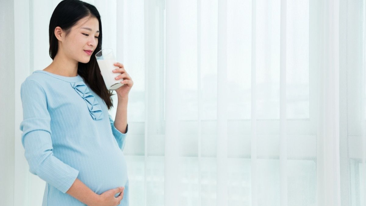 Apa yang Terjadi Bila Ibu Hamil Tak Minum Susu?