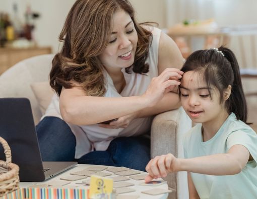 Memahami Tanda-Tanda Anak Autisme Siap Bersekolah