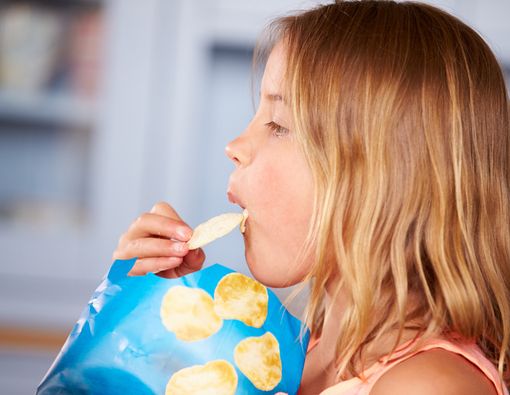 Makanan Asin Picu Obesitas pada Anak?