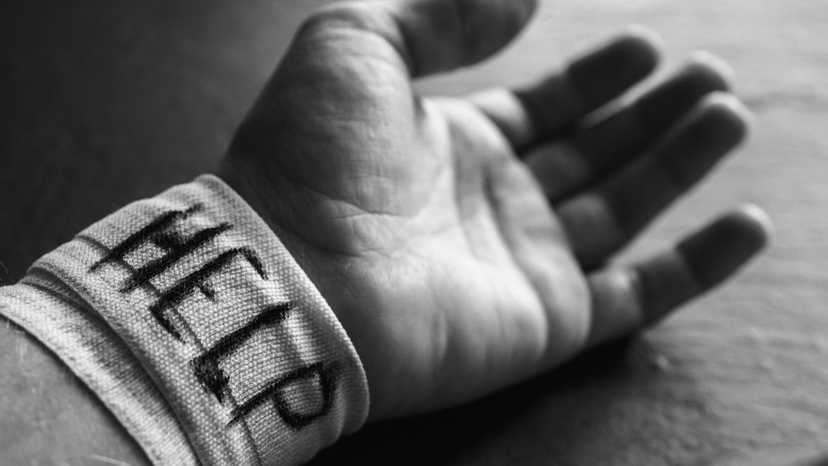 Perilaku Self-harm Mengancam Jiwa, Kenali Penyebab dan Solusinya
