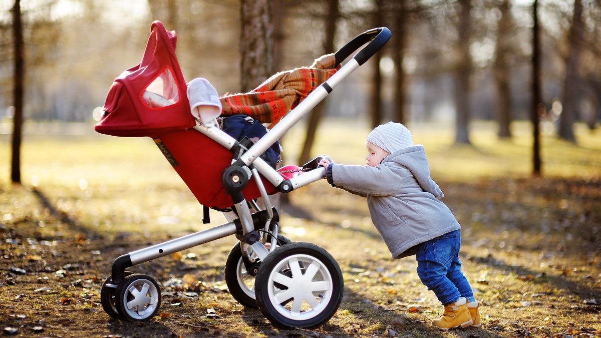 Sampai Usia Berapa Anak Boleh Menggunakan Stroller?