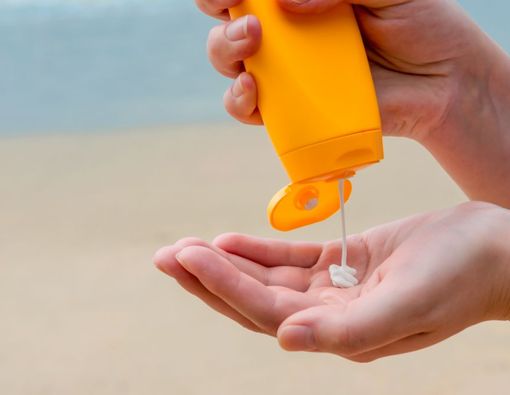  Bahaya SPF Palsu pada Sunscreen dan Ciri-Cirinya