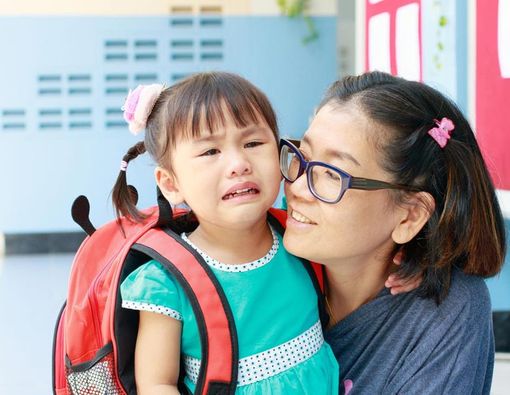 Kiat Atasi Anak Mogok Sekolah