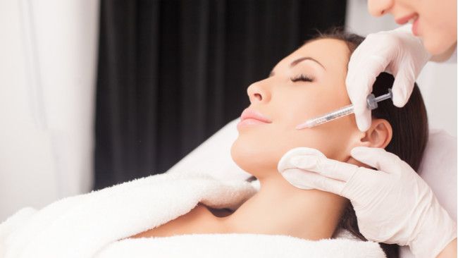 Baca Ini Jika Ingin Aman Suntik Botox